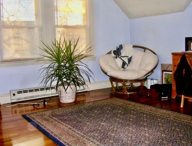 Photo - 137 Whitwell St Unit 3