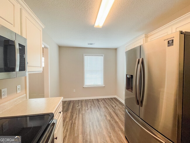 Photo - 546 Deerchase Ct