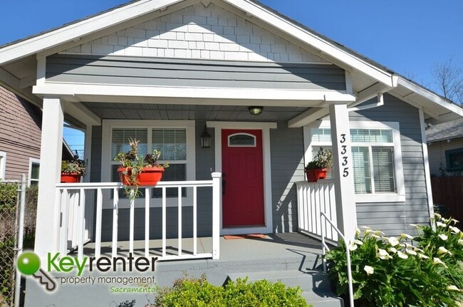 Photo - 3335 42nd St