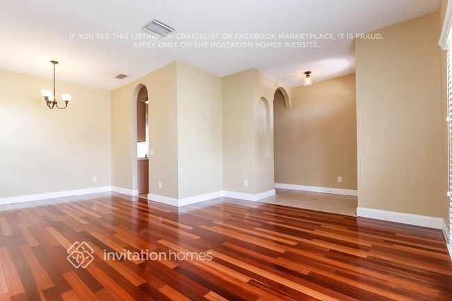 Photo - 1743 Roseroot Ct