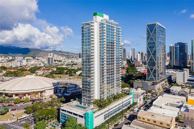 Furnished 2bd/2ba in the Heart of Kaka'ako - Furnished 2bd/2ba in the Heart of Kaka'ako Condo