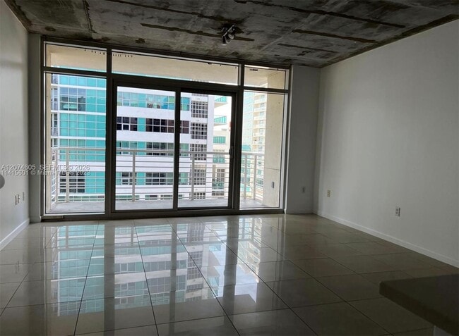 Photo - 3250 NE 1st Ave Unidad 903