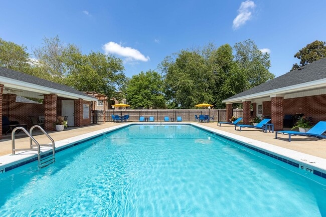 Building Photo - Park Place at Foley