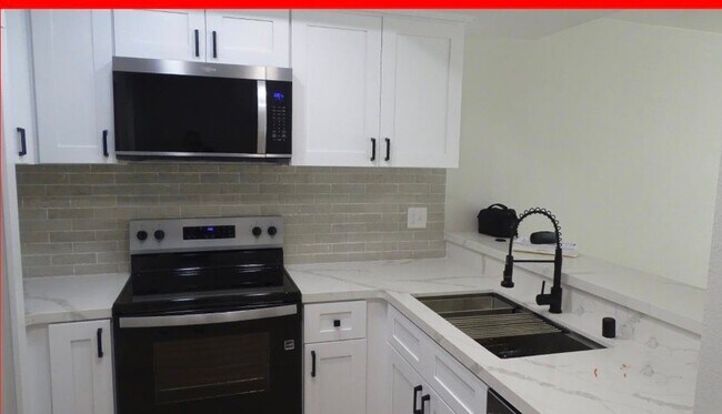 Photo - 905 S Mountain Ave