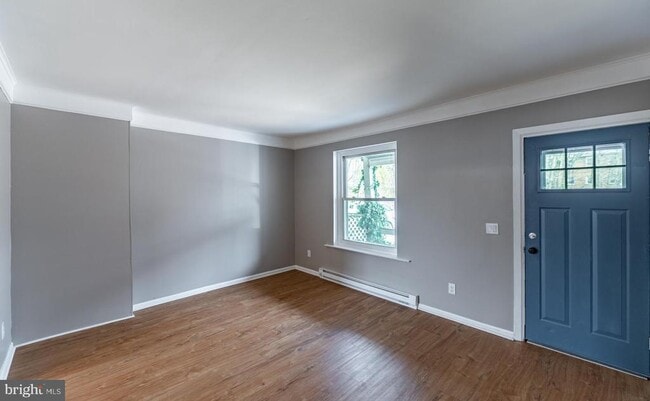 Photo - 220 Railroad Ave