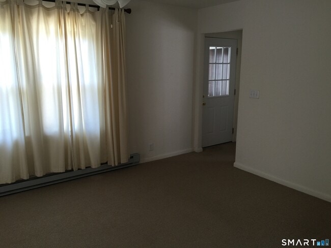 Photo - 22 Windell Pl