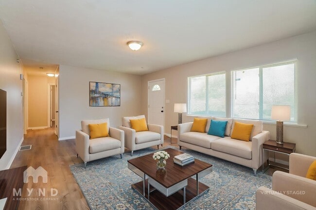 Building Photo - 1017 Smith Rd