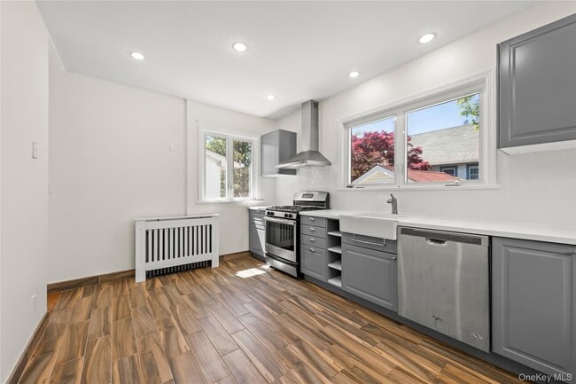 Photo - 26005 Kensington Pl