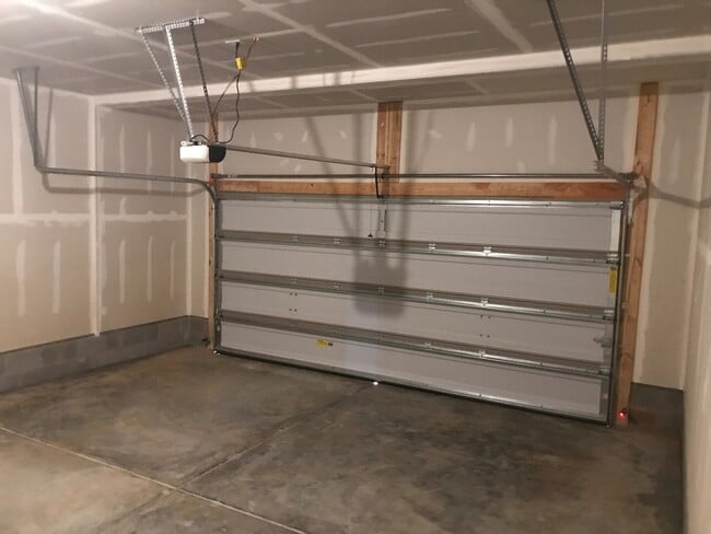 Photo - 1037 Bannister Rd