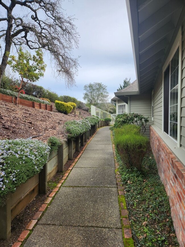 Photo - "Must See" w/beautiful views 3 bedroom, 2....