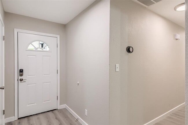 604 Garden Path Dr