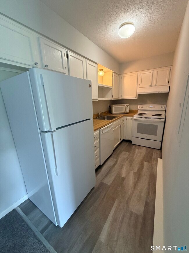 Photo - 115 Short Beach Rd Unidad 307
