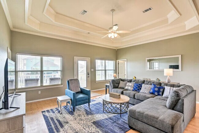 Photo - 3229 Castle Dr Unit ID1353849P