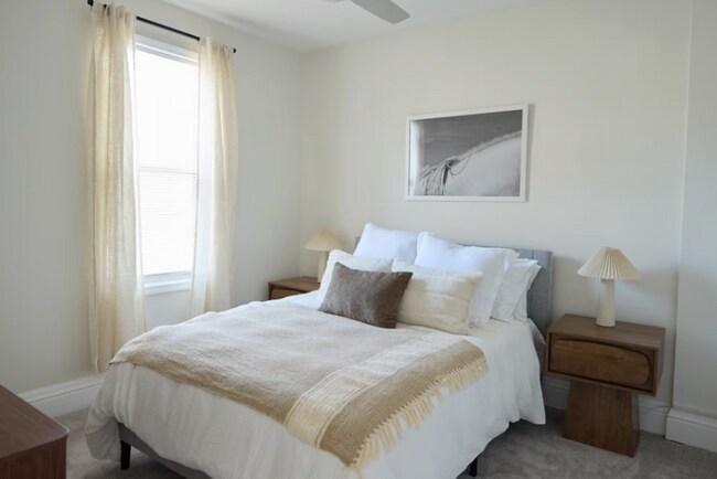 Photo - 2433 S 16th St