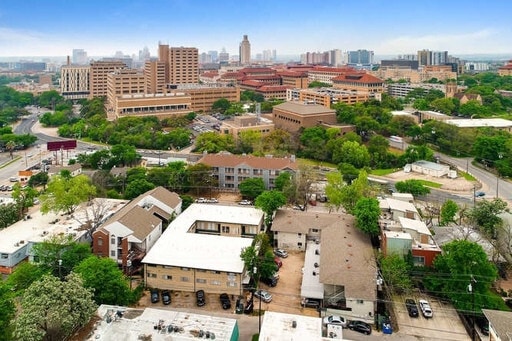 Building Photo - Walk to UT campus,  gorgeous remodeled unit Rental