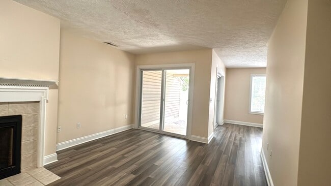 Photo - Huff Heritage Townhome  3 Bed, 2.5 Bath  A...
