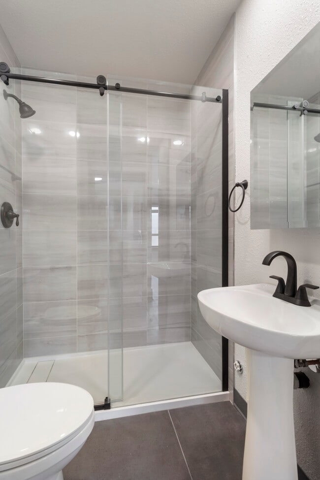 Photo - Kensington and Lauriston