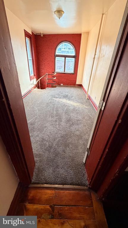 Photo - 828 Chestnut St