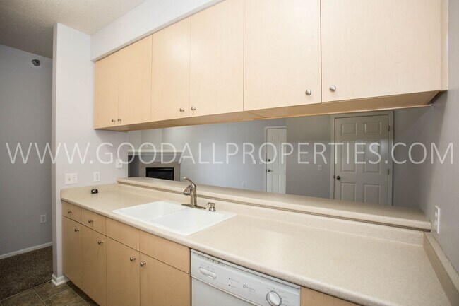 Photo - 3 bedroom 2 bath Low-Maintenance Waukee Condo with Garage Unit 44