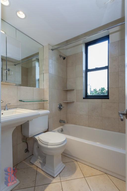 Photo - 171 E 102nd St Unidad 2W
