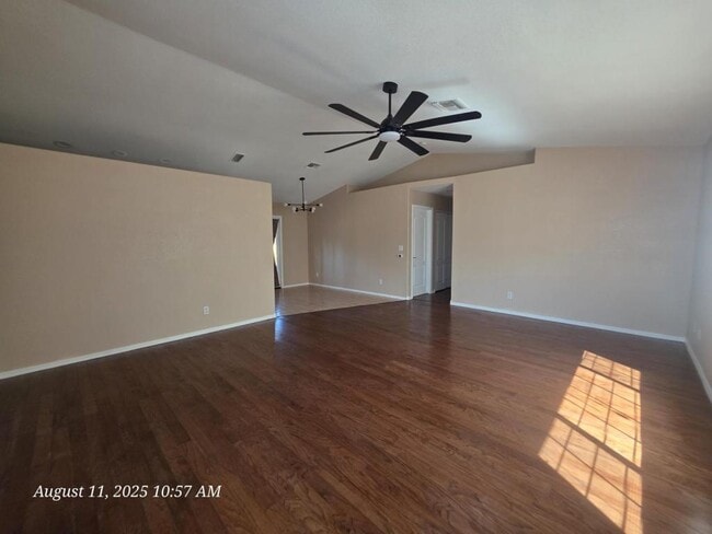 Photo - 1801 Chicago Ave