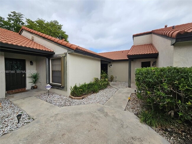 Photo - 15075 SW 49th Ln