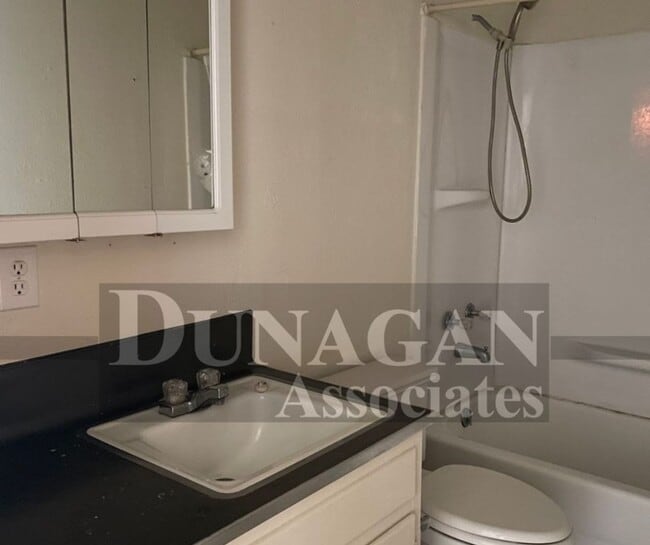 Photo - 912 Franklin St Unit 1/2