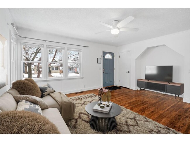 Photo - 5705 Logan Ave S