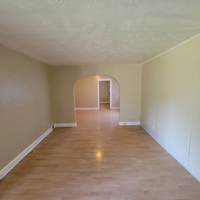 Photo - Cozy east side 3 bedroom!