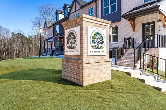 634 Grove Glen Ct
