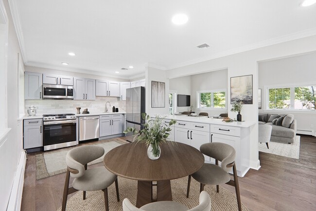ARIUM at Greenwich Oaks