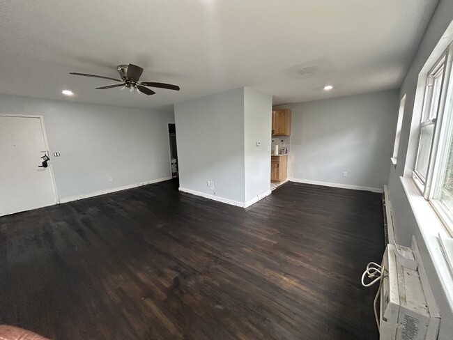 Photo - 916 Stuyvesant Ave Condo Unit 916 Stuyvesant Ave
