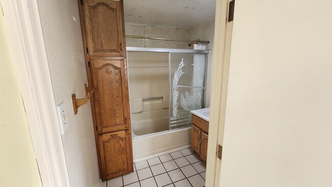 Photo - 258 Granada Ave