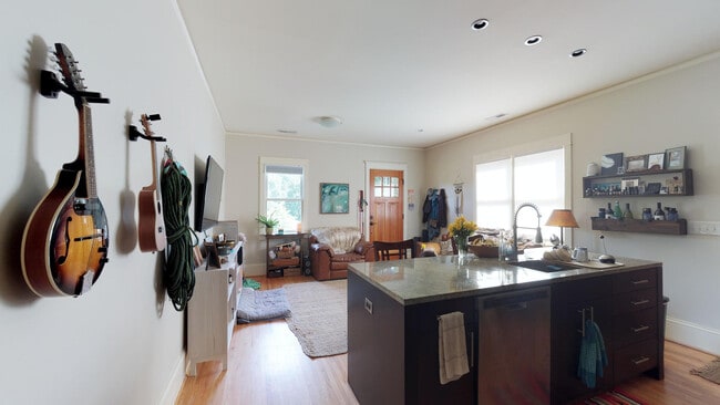 Photo - Updated Wilmore Duplex - Just Minutes to Uptown !