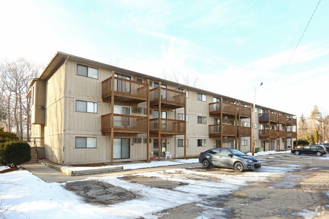 Parkside Apartments - Parkside Apartments