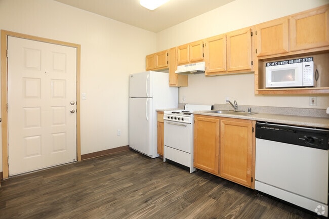 Chelsea Studio Model - 402SF