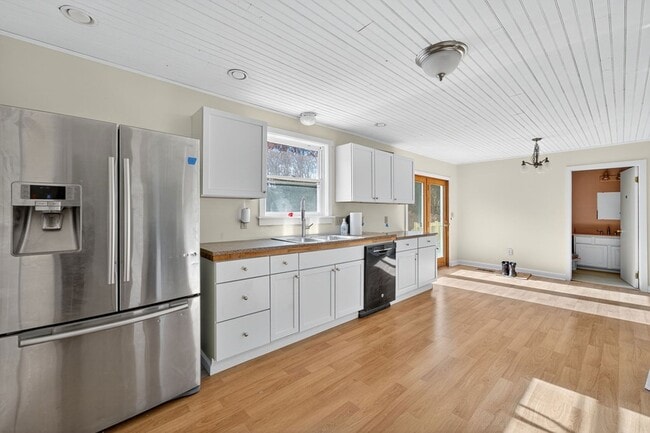 Photo - 132 Furnace Ave