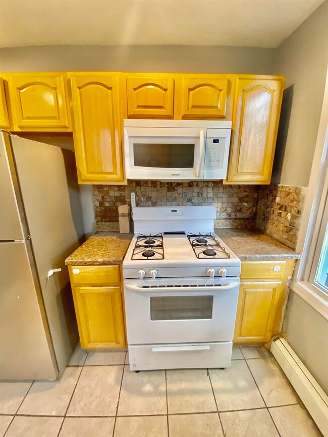 Photo - 639 GARFIELD Ave Unit 2