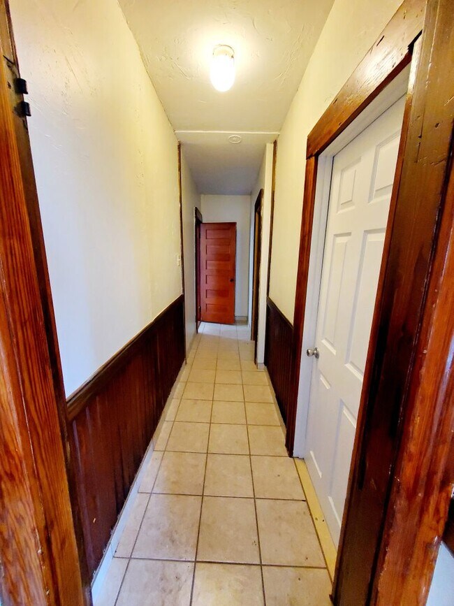 48 Everard St Unit 1