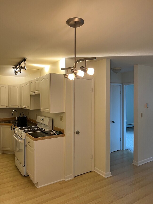 Photo - 2025 E Greenwich Ave