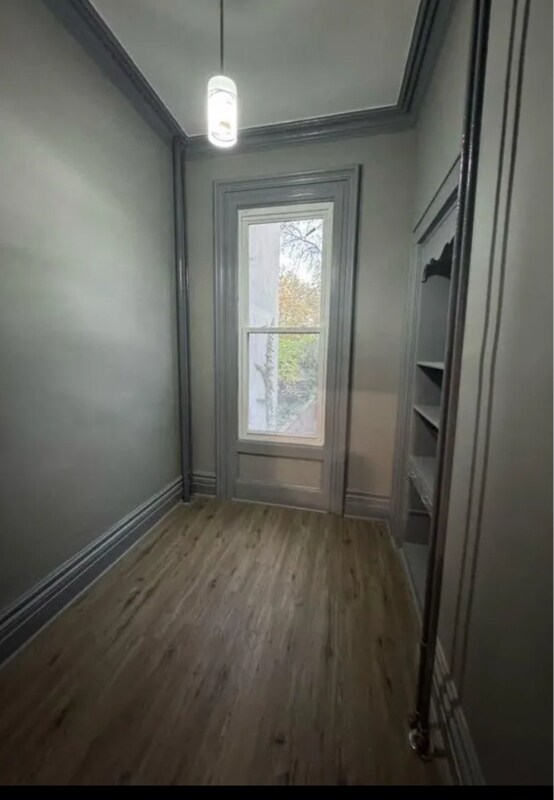 Photo - 58 Woodbine St