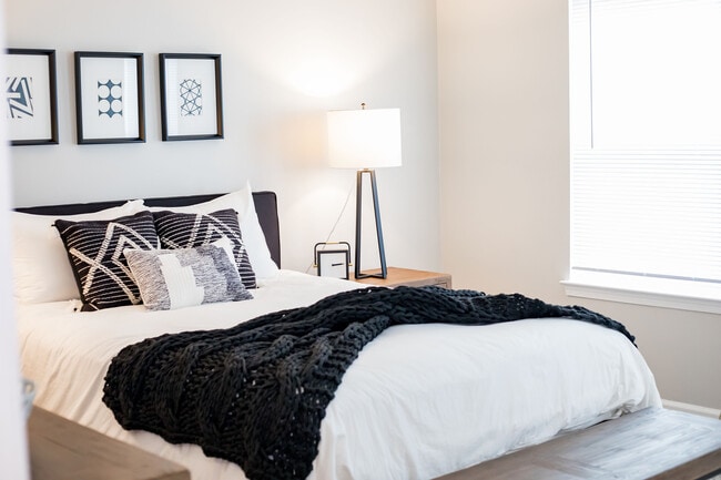 Primary Bedroom - Impressions