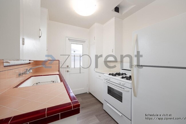 Photo - 3313 Herman Ave