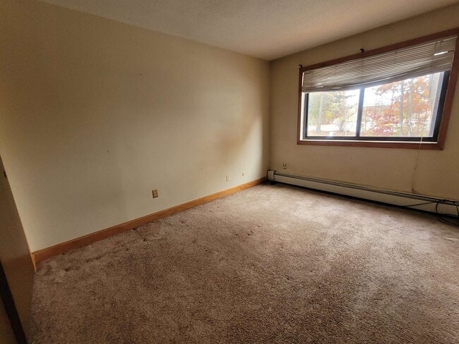 Photo - 8 Lancelot Court Unit 14