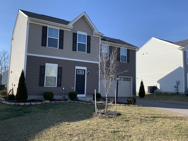 Building Photo - 120 Singleton Way