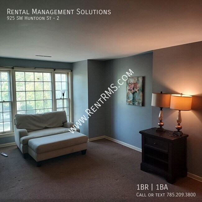 Photo - 925 SW Huntoon St Unidad 2