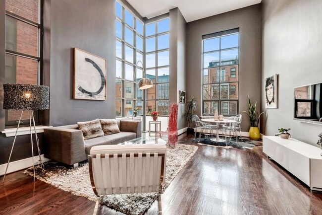 Building Photo - 2109 10th St NW Unit #101