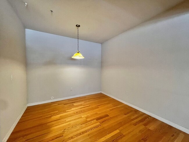 Photo - 5220 Boardwalk Dr