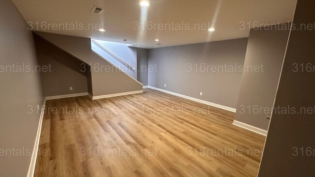 Photo - COMING SOON, PLEASE CHECK BACK.