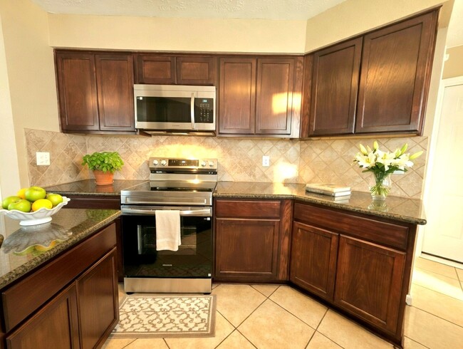 Photo - 6510 Lynngate Dr